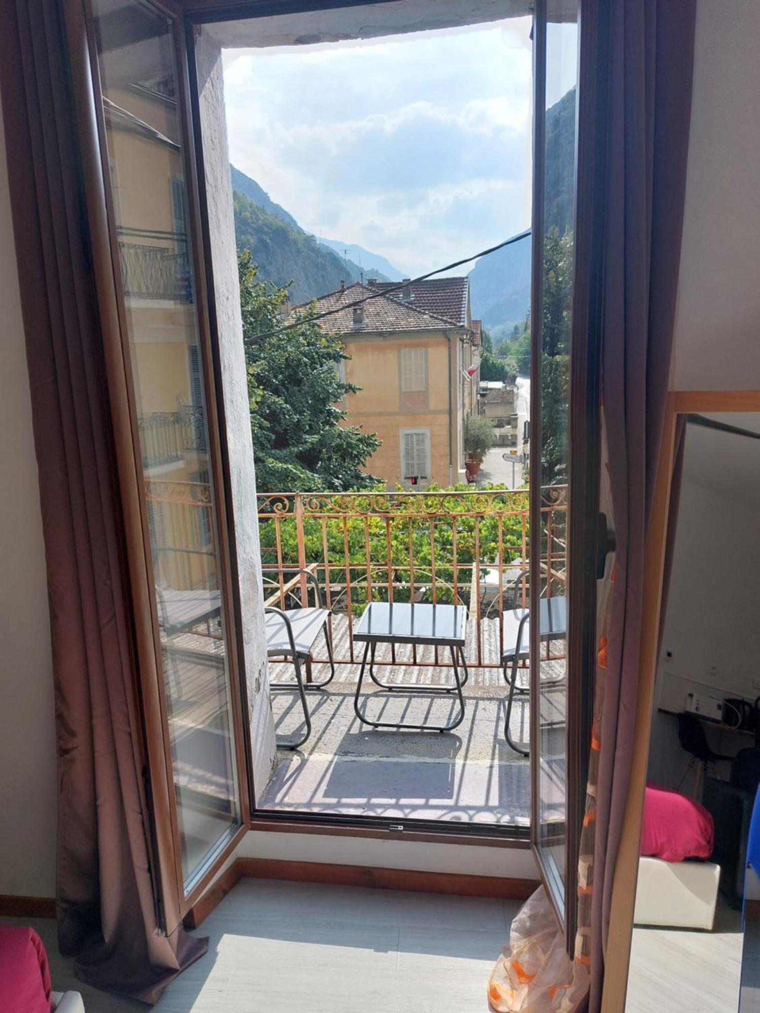 Fontan Studio Meuble Au Pied Du Mercantour מראה חיצוני תמונה